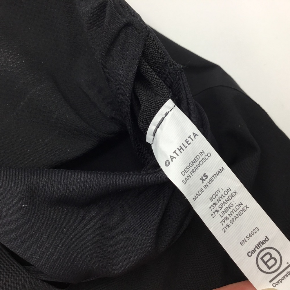 Athleta 2-In-1 Ultimate Support Top Tank New - Picture 8 of 10